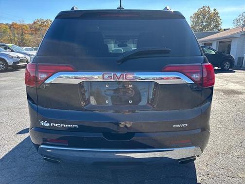 2018 GMC Acadia Denali