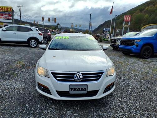 2010 Volkswagen CC Sport