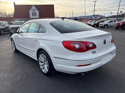 2010 Volkswagen CC Sport