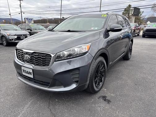 2019 Kia Sorento LX