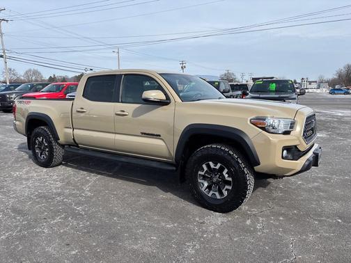 2018 Toyota Tacoma TRD Sport