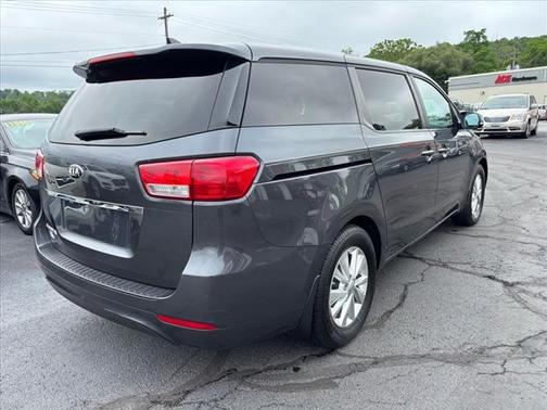 2017 Kia Sedona LX