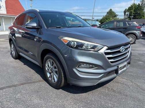 2017 Hyundai TUCSON SE Plus