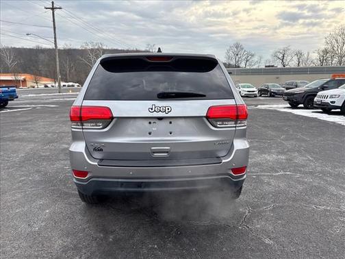 2017 Jeep Grand Cherokee Laredo