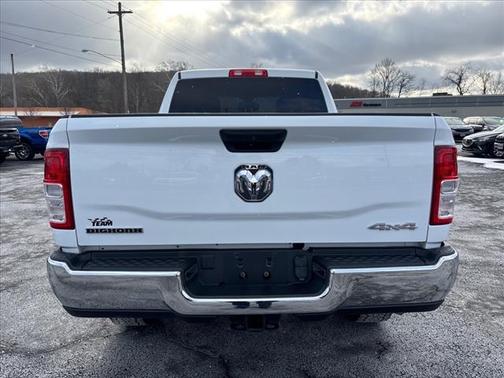 2023 RAM 2500 Big Horn Crew Cab 4x4 6'4' Box