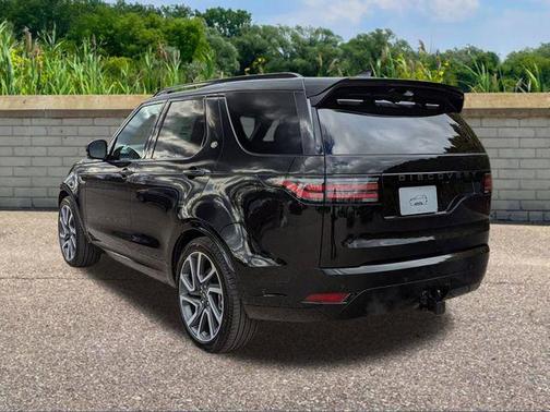 2025 Land Rover Discovery P360 Dynamic SE