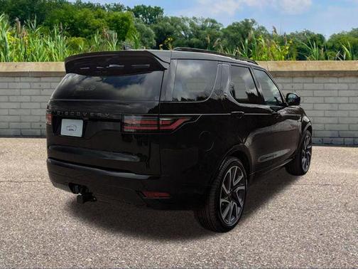 2025 Land Rover Discovery P360 Dynamic SE