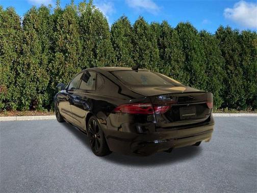 2021 Jaguar XF R-Dynamic SE P300 AWD Automatic