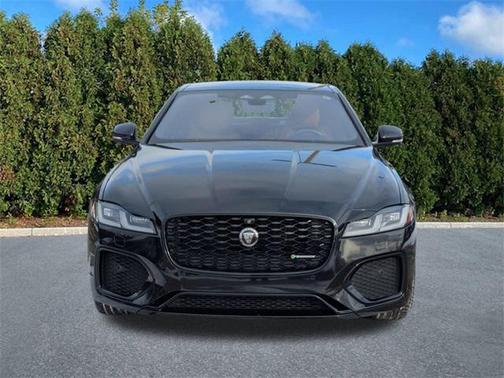 2021 Jaguar XF R-Dynamic SE P300 AWD Automatic