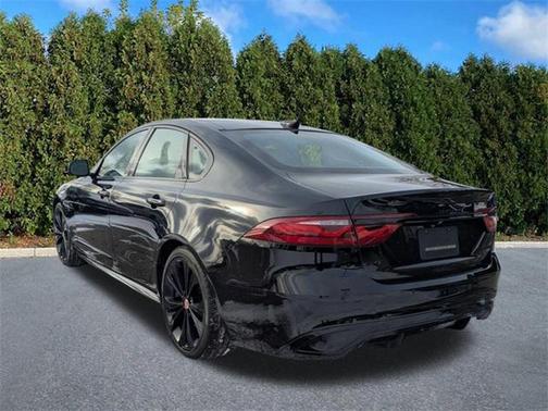 2021 Jaguar XF R-Dynamic SE P300 AWD Automatic