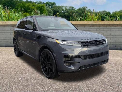 2026 Land Rover Range Rover Sport SE
