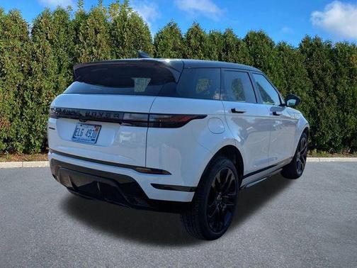 2026 Land Rover Range Rover Evoque Dynamic SE