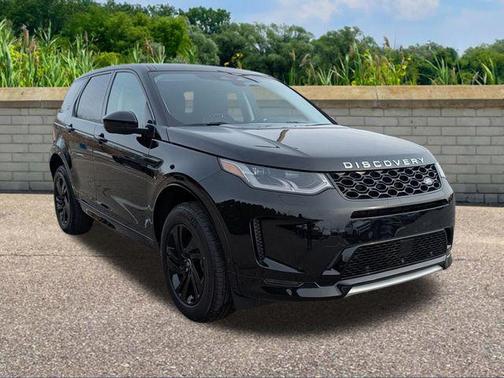 Santorini Black Metallic 2025 Land Rover Discovery Sport S