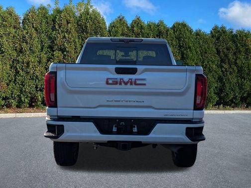 2023 GMC Sierra 2500 Denali