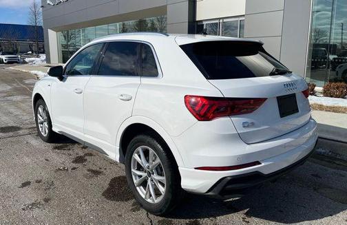 2023 Audi Q3 Premium 45 TFSI S line quattro Tiptronic