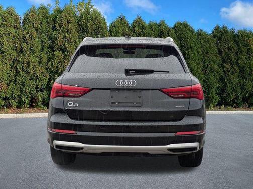 2022 Audi Q3 40 Premium