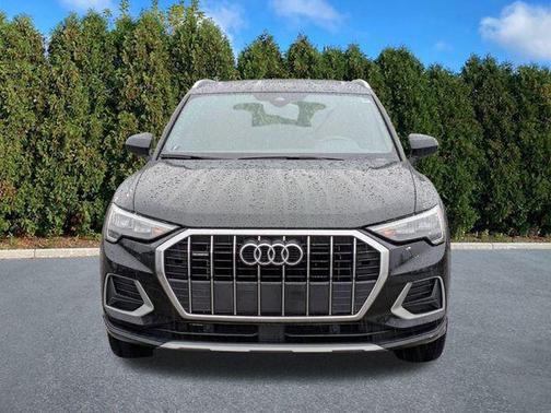 2022 Audi Q3 40 Premium
