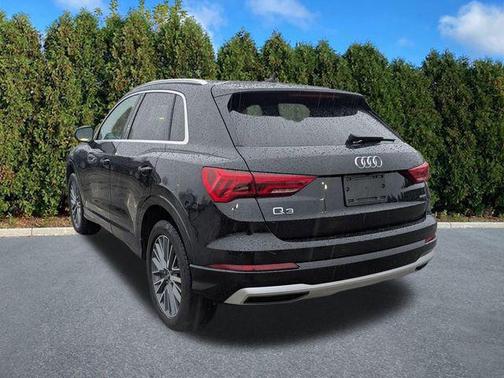 2022 Audi Q3 40 Premium