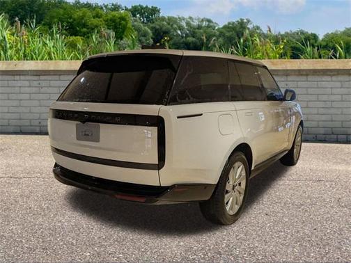 2026 Land Rover Range Rover P400 SE