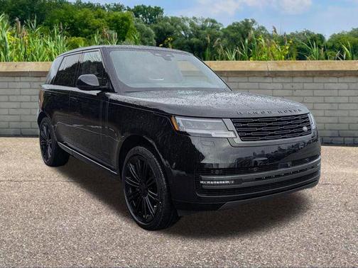2026 Land Rover Range Rover P530 SE