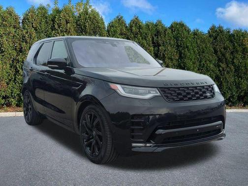 Santorini Black Metallic 2023 Land Rover Discovery P360 HSE R-Dynamic