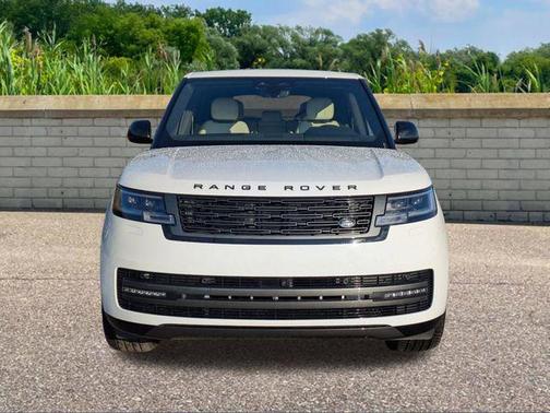 2026 Land Rover Range Rover P400 SE