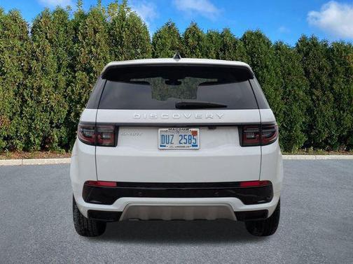 2025 Land Rover Discovery Sport S