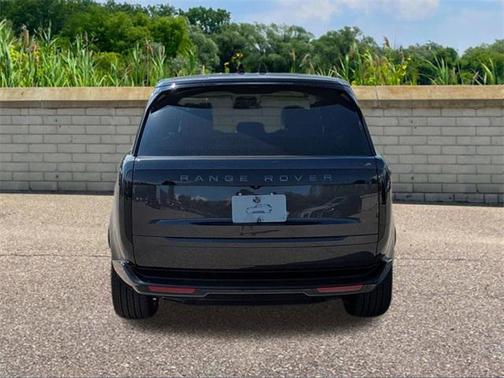 2025 Land Rover Range Rover P400 SE