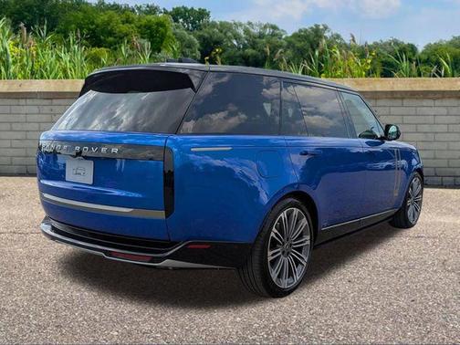 2025 Land Rover Range Rover Autobiography