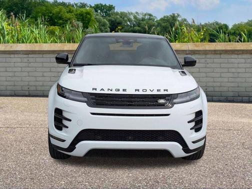 2026 Land Rover Range Rover Evoque Dynamic SE