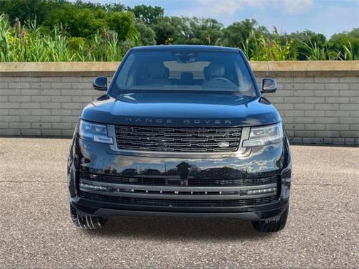 2026 Land Rover Range Rover P400 SE