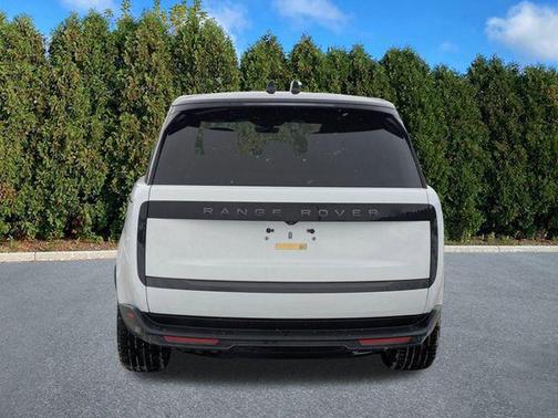 2025 Land Rover Range Rover P530 SE 7 Seat