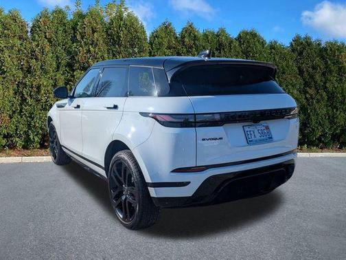 2026 Land Rover Range Rover Evoque Dynamic SE