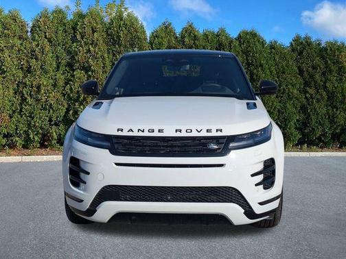 2026 Land Rover Range Rover Evoque Dynamic SE