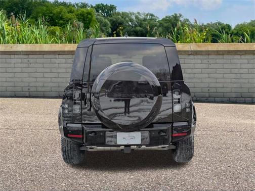 2026 Land Rover Defender X-Dynamic SE