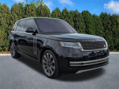 2023 Land Rover Range Rover P400 SE