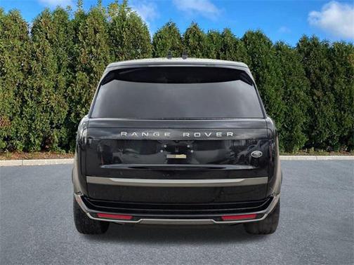 2023 Land Rover Range Rover P400 SE