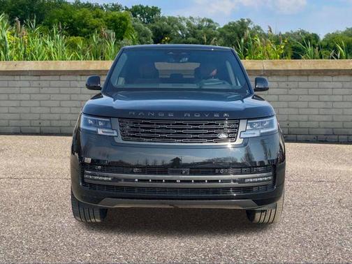 2026 Land Rover Range Rover P400 SE