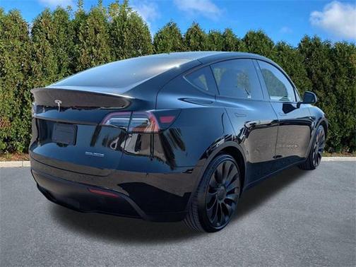 2022 Tesla Model Y Performance Dual Motor All-Wheel Drive