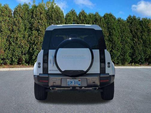 Fuji White 2026 Land Rover Defender P300 S