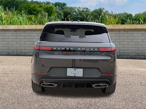 2025 Land Rover Range Rover Sport SE