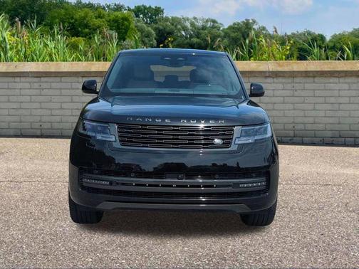 Santorini Black Metallic 2026 Land Rover Range Rover P530 SE 7 Seat