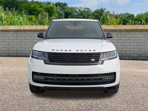 2026 Land Rover Range Rover P400 SE
