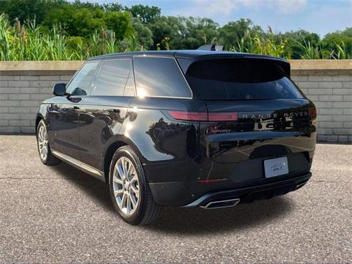 2025 Land Rover Range Rover Sport SE