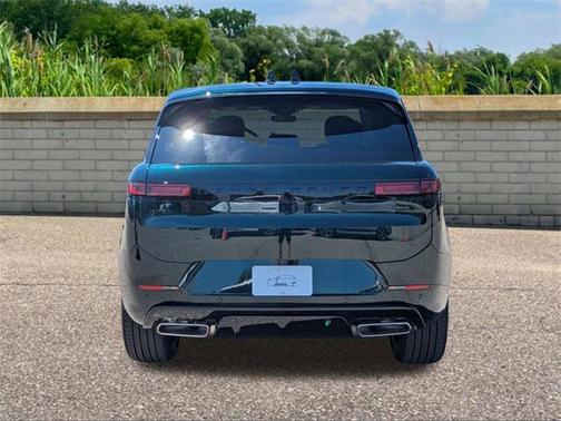 2025 Land Rover Range Rover Sport SE