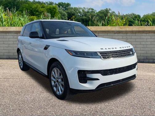 2026 Land Rover Range Rover Sport SE