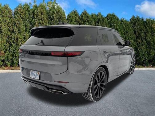 2024 Land Rover Range Rover Sport SE