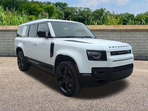 Fuji White 2026 Land Rover Defender P400 X-Dynamic SE