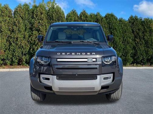 2024 Land Rover Defender 110 P300