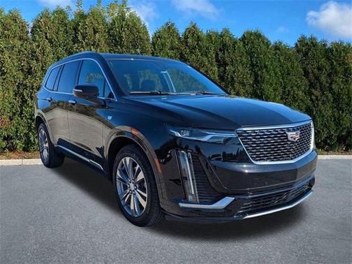 2022 Cadillac XT6 Premium Luxury AWD
